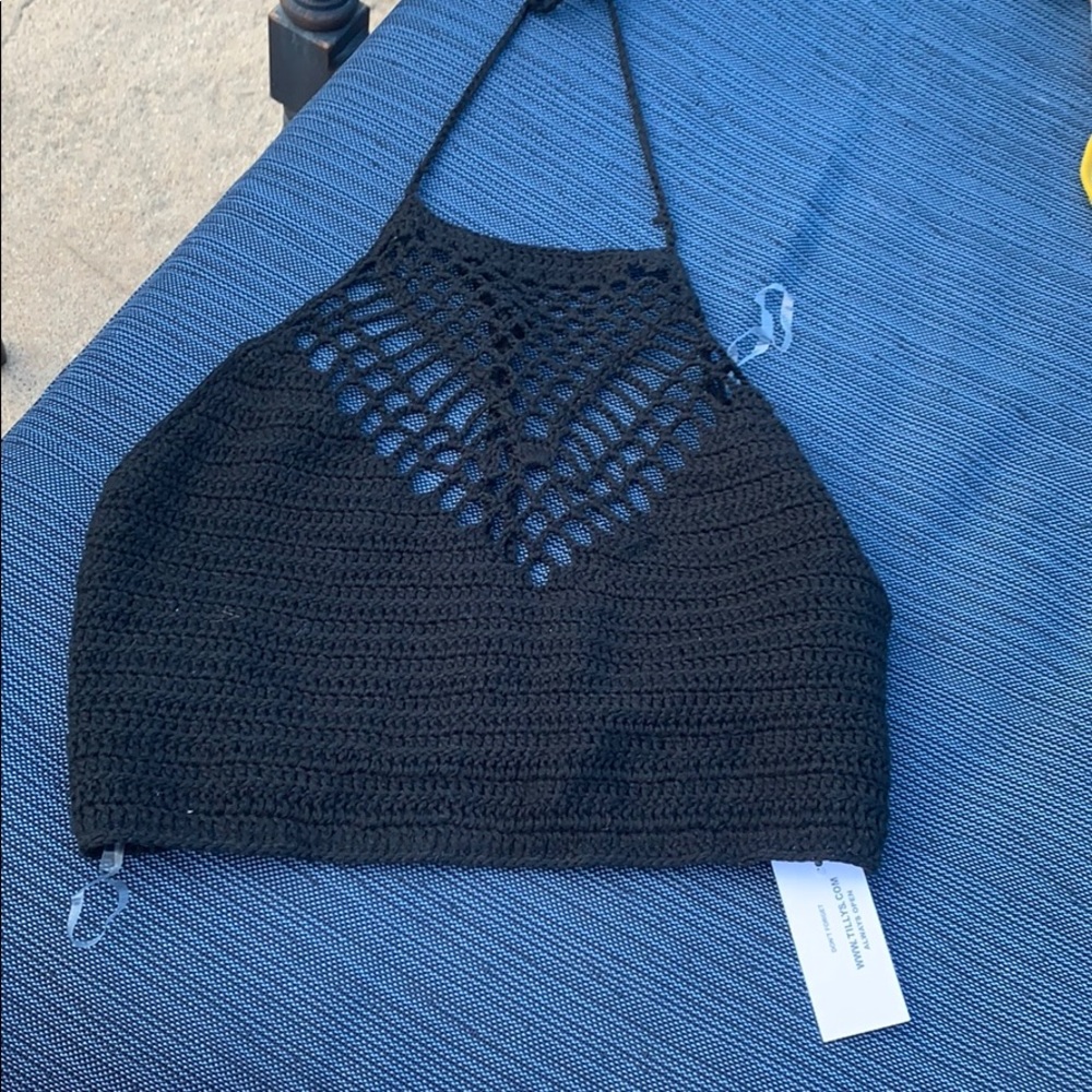 black cropped halter